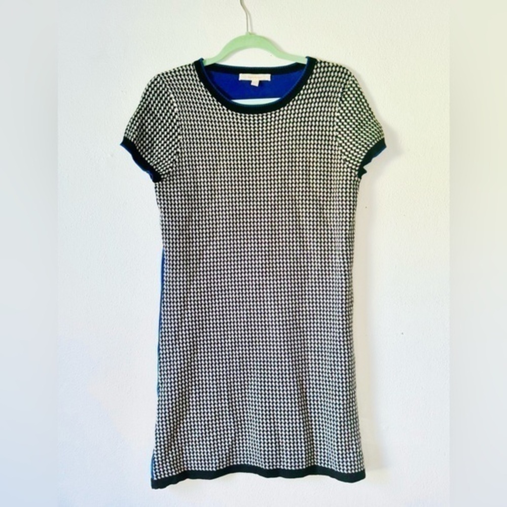 Brooks Brothers Blue, Black and White Houndstooth Merino Wool Sweater Knit Dress